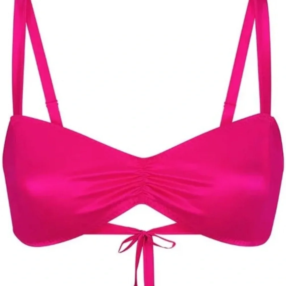 SKIMS HIGH SHINE SATIN TIE BACK BRALETTE RASPBERRY SIZE SMALL NWOT - Picture 7 of 8